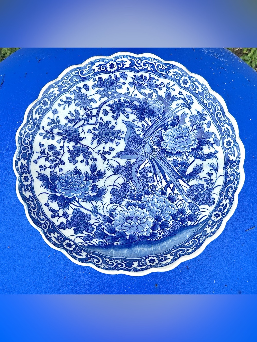18th Century Antique Japanese Blue & White Imari Convex Scalloped Plate